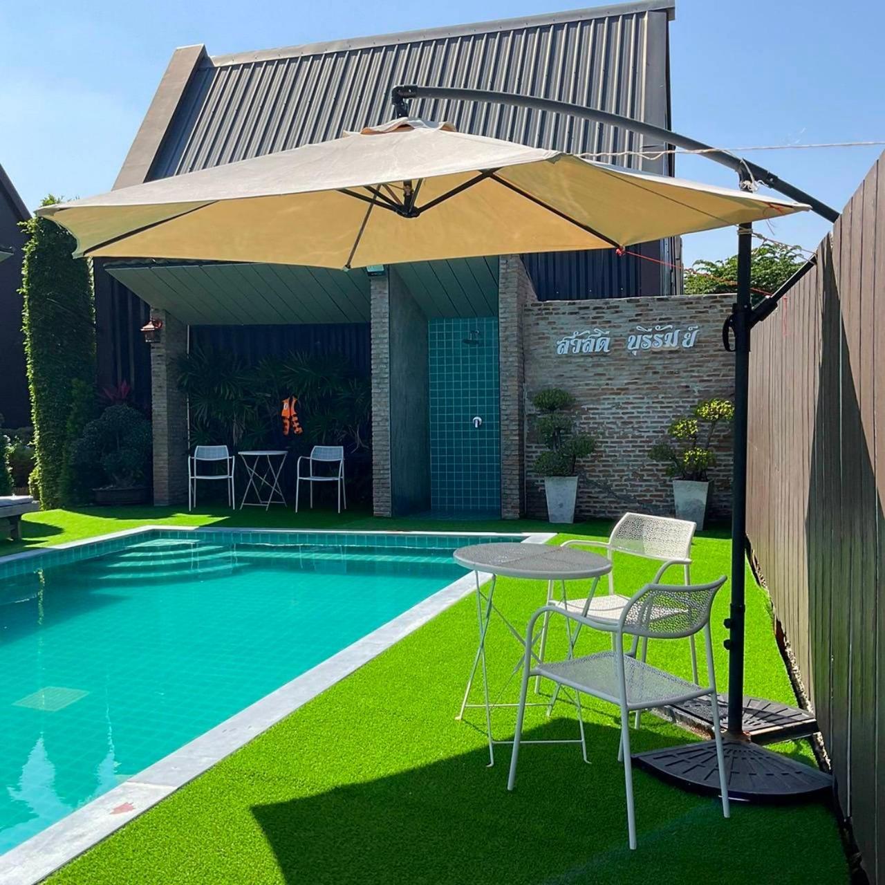 Sawasdee​ Buriram​ Resort Exterior foto