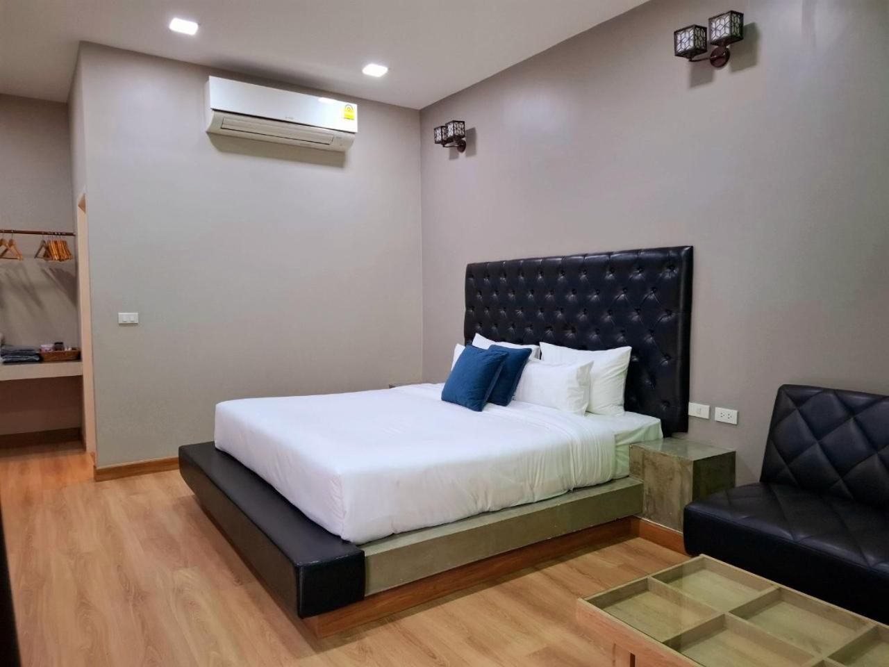 Sawasdee​ Buriram​ Resort Zimmer foto
